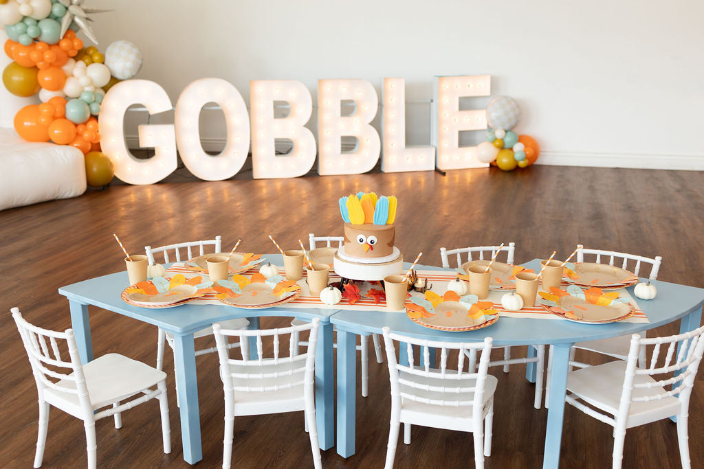 Gobble Gobble - Thanksgiving Dinner Set Up