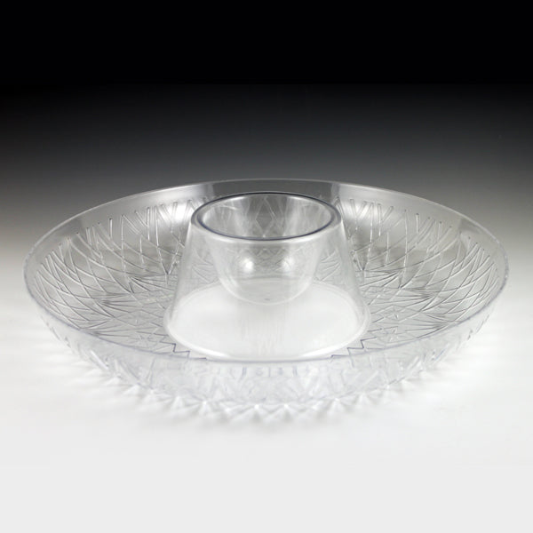 A 15.75" Crystalware Sombrero Tray.