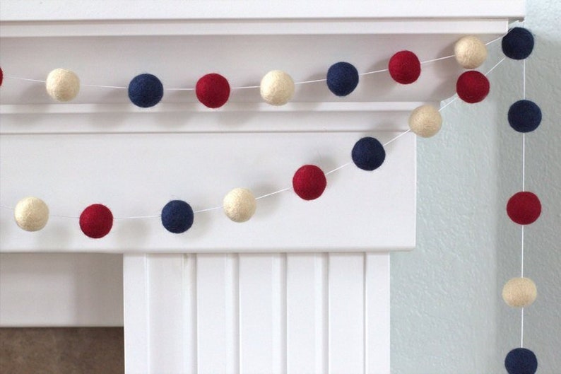 Red Blue White PomPom Garland | 1ct